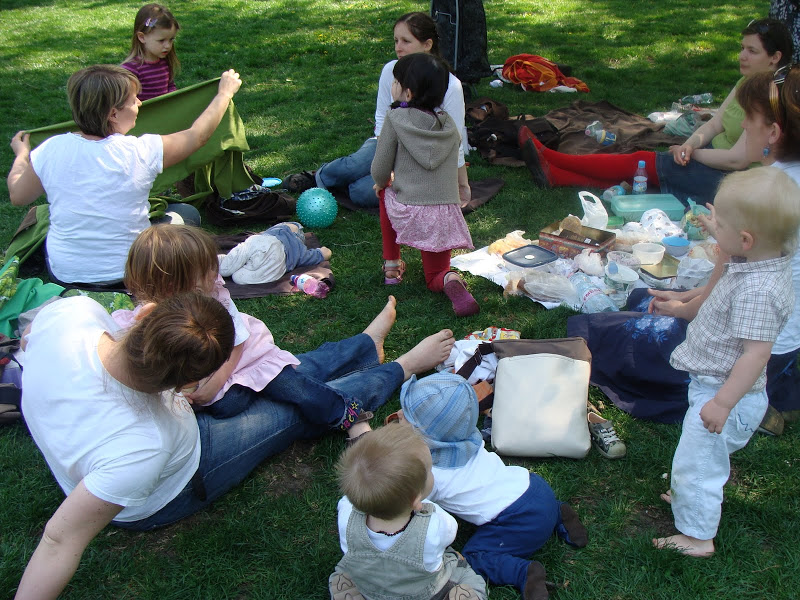 Pályázat babasarok kialakítására!